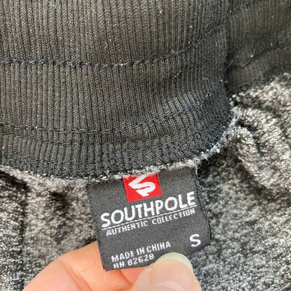 Southpole Sweat Shorts Mens Small Gray Pull On Baggies Pockets Bermuda 28x10 Vtg - Picture 10 of 12